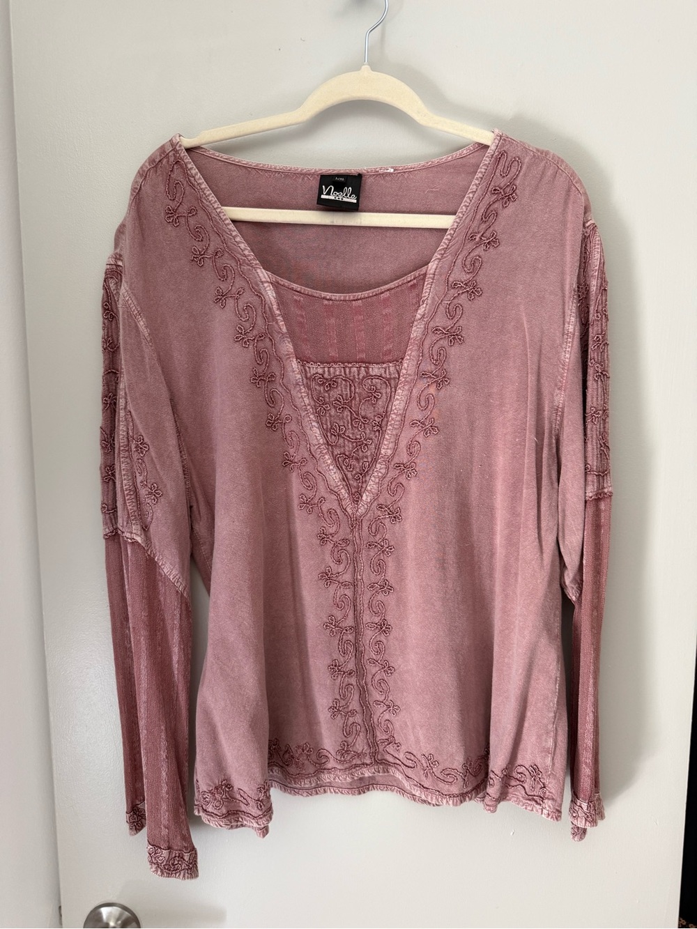 Noelle Dusty Mauve Embroidered V-Neck Long Sleeve Top
